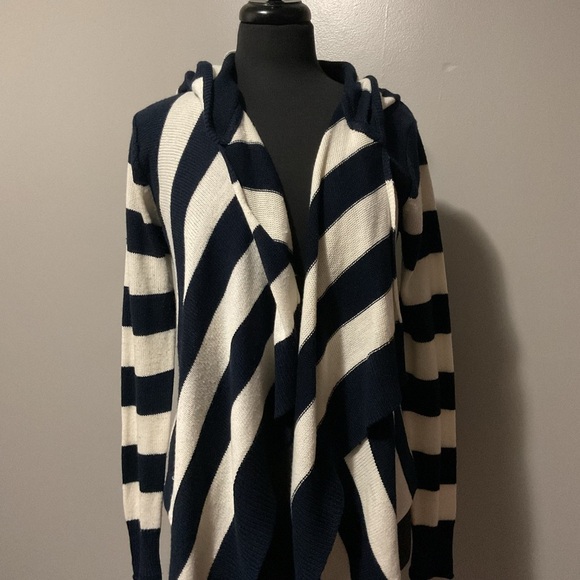 Wet seal Navy and White Striped Women's Sweater - Picture 1 of 3